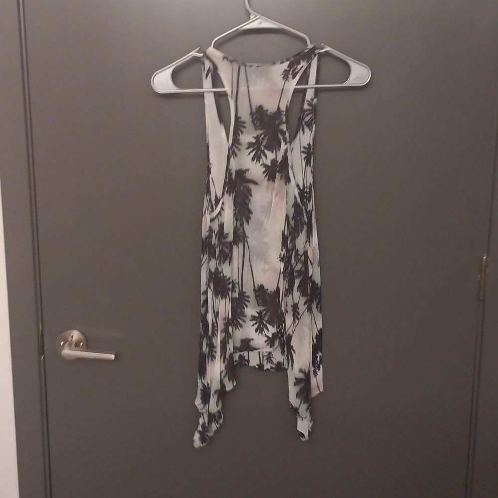 Tank top - Picture 3 of 4